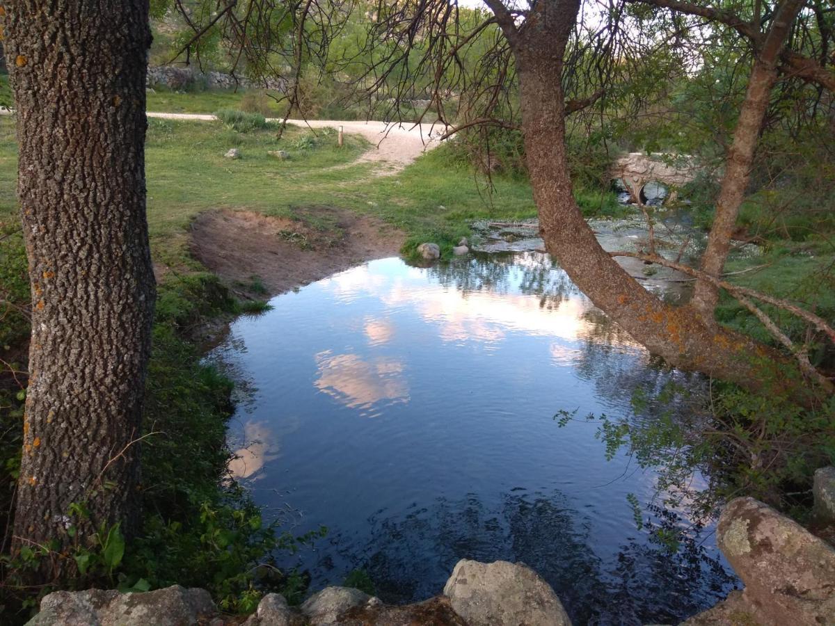 Acogedora Casa Rural En La Sierra De Madrid Mataelpino Buitenkant foto